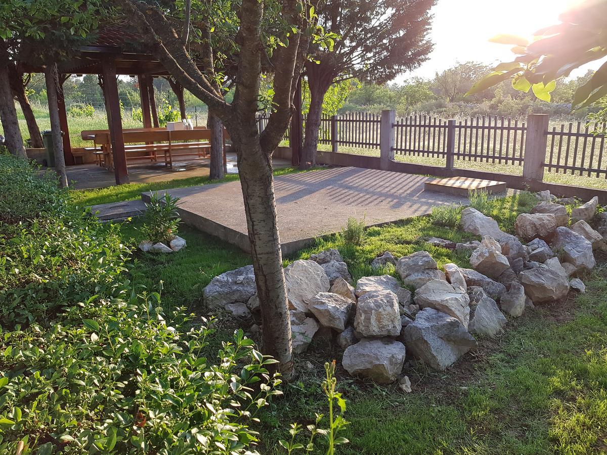 Guest House Kravica Ljubuski Bagian luar foto